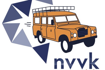    Logo vierkant Landrover.jpg