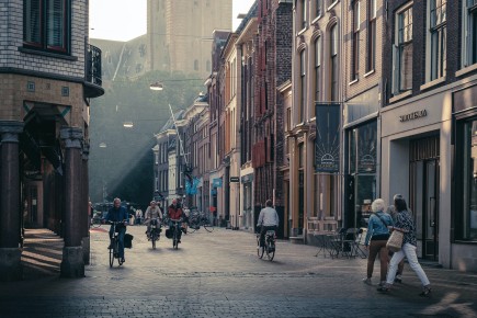 groningen-alexander-bagno-BhJLPa_QWWY-unsplash.jpg
