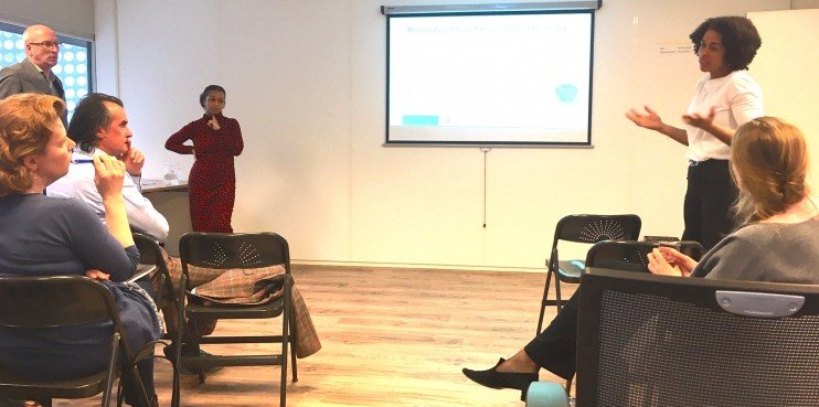 Wilma Santos Dionisio licht de Rotterdamse aanpak toe