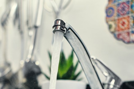 drinkwater-bob-van-aubel-GJBXXoaDCC4-unsplash.jpg