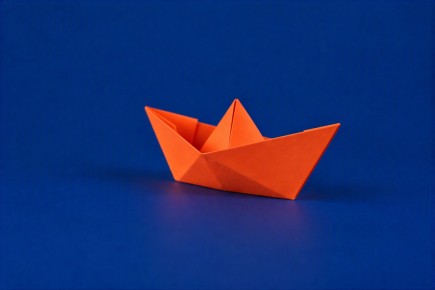 Bootje oranje in blauw.jpg