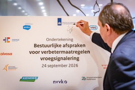    Vijlbrief tekent.jpeg